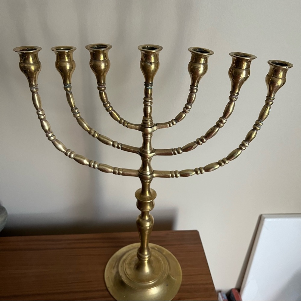 Antique / vintage Menorah in Brass - Picture 2 of 3